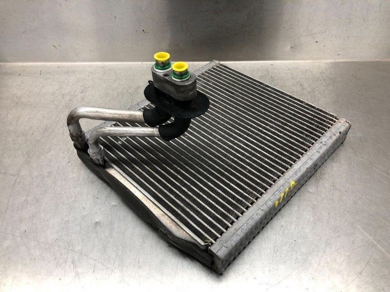 AIRCOVERDAMPER Kia Sportage (SL) (01-2010/02-2016), Gebruikt, Kia