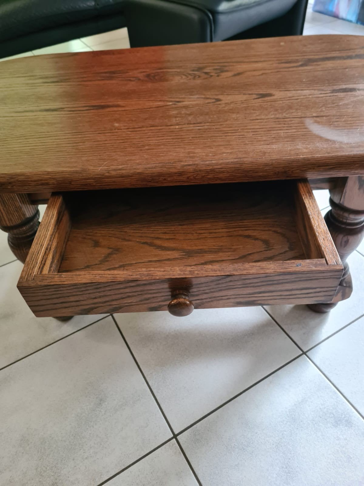 STERKE OVALE SALONTAFEL met 1 LADE, Huis en Inrichting, Ophalen