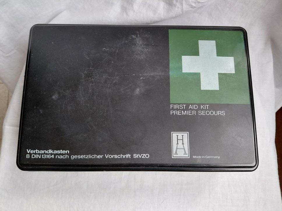 Boîte de secours Mercédès, Informatique & Logiciels, Disques durs, Enlèvement ou Envoi