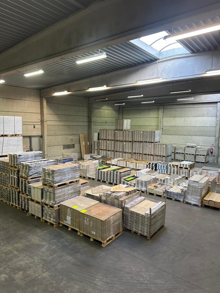 Vloeren uit faillissement, Ophalen