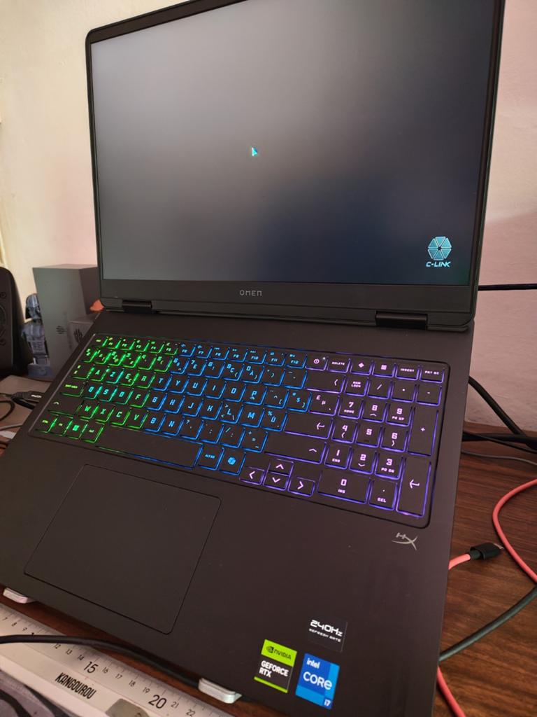 Vends Hp omen 16 2025 1800€ FIXE, 32 GB, 16 pouces, Comme neuf, 4 Ghz ou plus