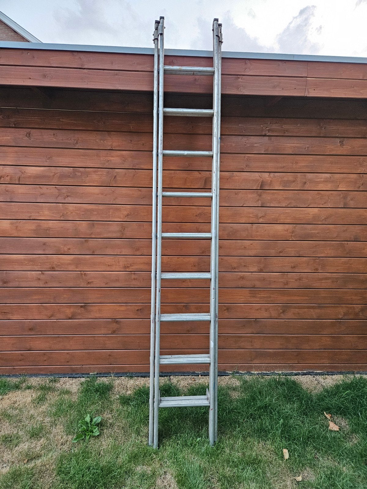 Ladder - uitschuifbaar, Doe-het-zelf en Bouw, Ophalen, Gebruikt, Ladder, Opvouwbaar of Inschuifbaar
