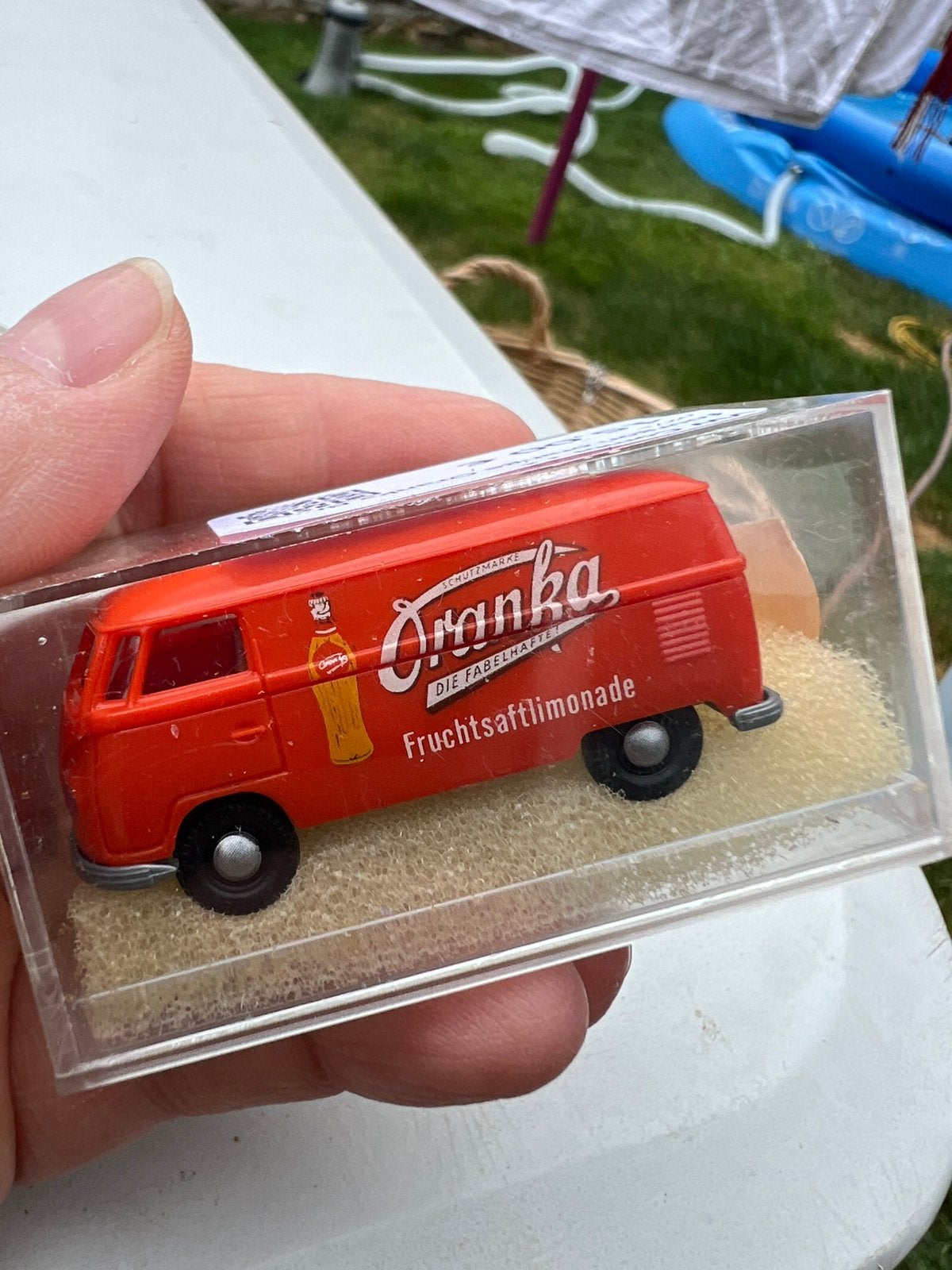 VW combi, Hobby en Vrije tijd, Modelauto's | 1:87, Ophalen, Zo goed als nieuw, Bus of Vrachtwagen, Brekina