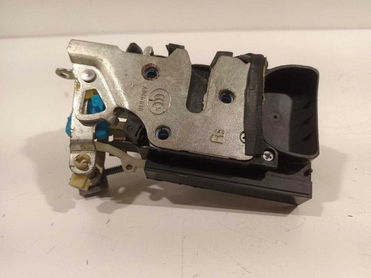 Slot mechaniek portier elektrisch centrale vergrendeling rec, Autos : Pièces & Accessoires, Onderdelen@venauto.nl, Van der Ven Autorecycling B.V.