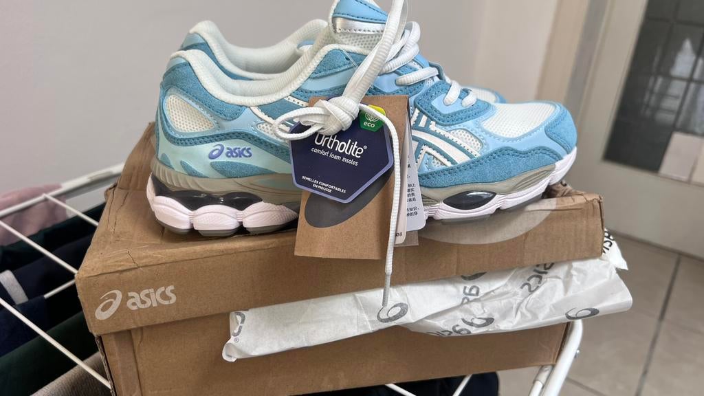BASKET HOMME ASICS GEL BLEU/WHITE, Neuf, Enlèvement ou Envoi, Bleu, Baskets