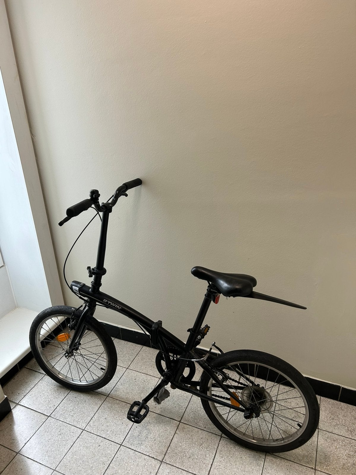 Velo pliable B-twin, Frein sur jante, 18 à 20 pouces, Comme neuf, Enlèvement