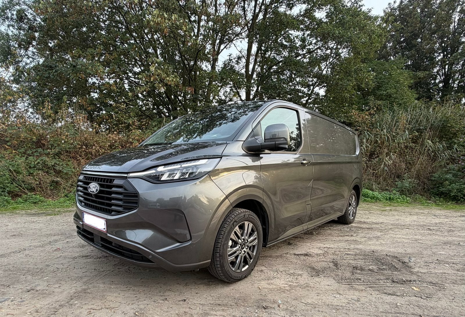 Ford Transit Custom Plug in hybride in nieuwstaat, Dealer onderhouden, Ford, Zilver of Grijs, Te koop