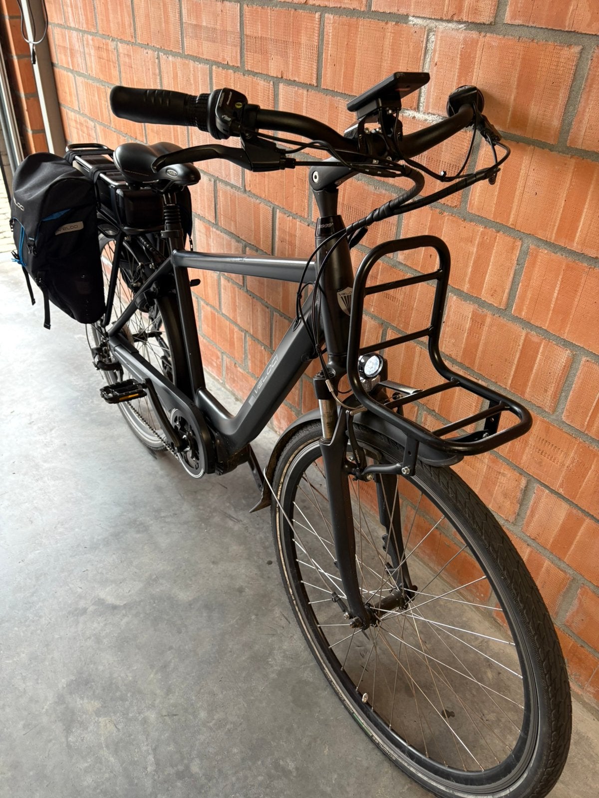 Te koop elektrische fiets, Fietsen en Brommers, Velgrem, Versnellingen, Zo goed als nieuw, Ophalen