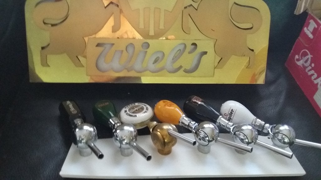 taphendels porselein verzamelaar brouwerij tapkranen, Verzamelen, Biermerken, Ophalen, Jupiler