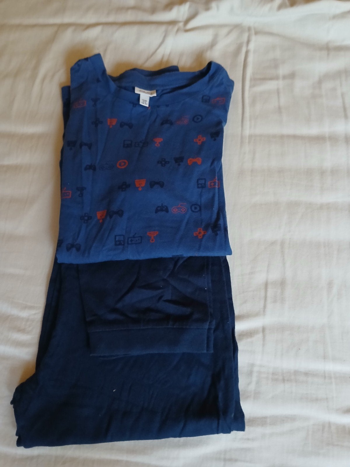 Pyjama 11-12, Garçon, Utilisé, Ovs, Enlèvement