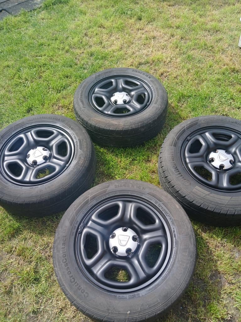 Pack 4 jantes Dacia Duster (Petit prix), Autos : Pièces & Accessoires, Pneus & Jantes, Enlèvement, Pneu(s)