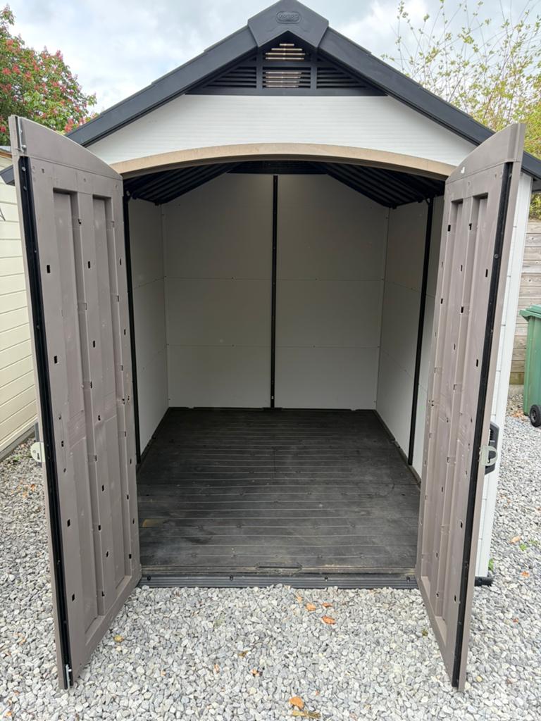 Keter tuinhuis xl BIJNA NIEUW, Tuin en Terras, Tuinhuizen, Ophalen, Zo goed als nieuw, Tuinhuis