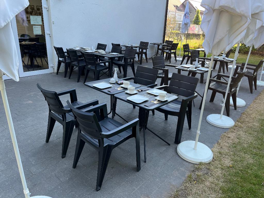 Terrastafel(s) + 2 stoelen of meer, Tuin en Terras, Tuintafels, Zo goed als nieuw, Vierkant, Aluminium, Ophalen