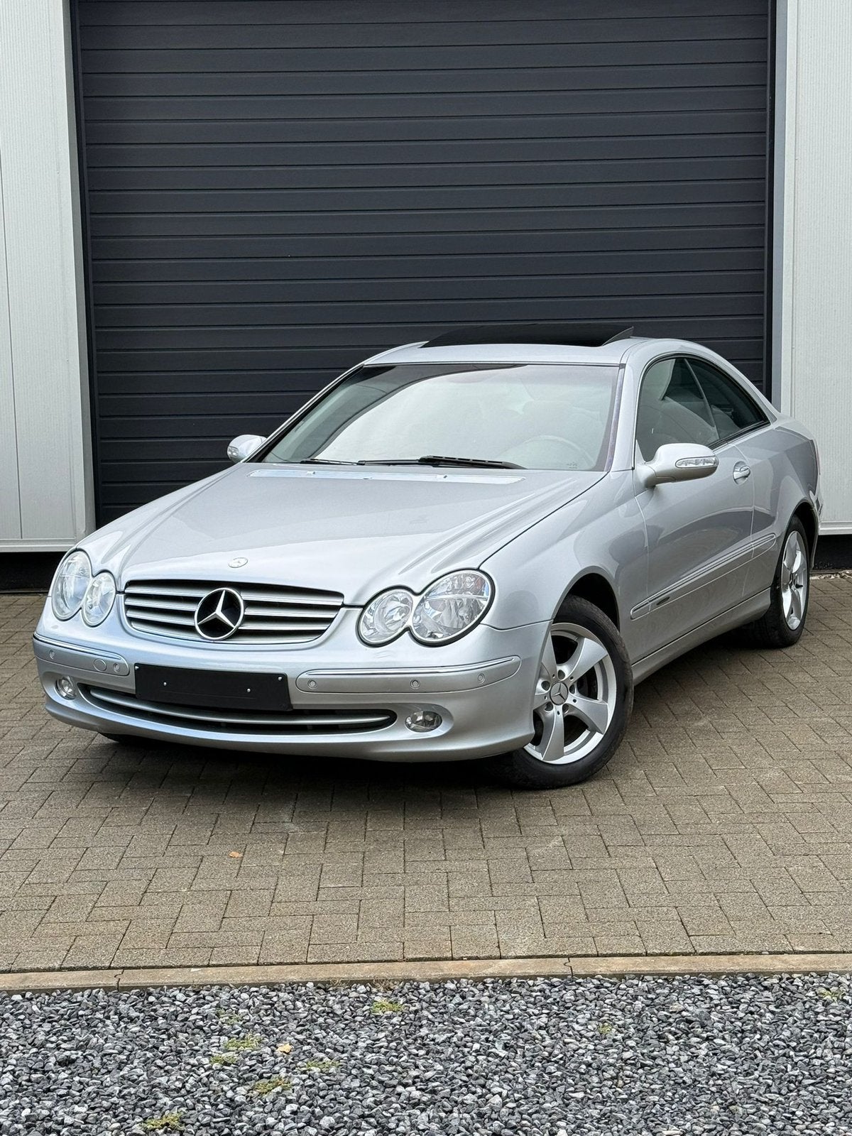 Mercedes CLK 200 Benzine Automaat Klaar voor registratie, Auto's, Mercedes-Benz, Automaat, Bedrijf, 3 deurs, Coupé