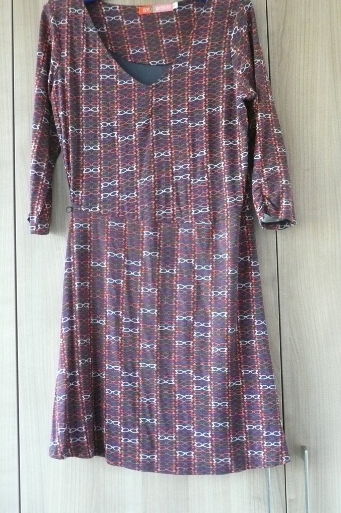 Kleedje met rood oranje (brilletjes)print (K456), Taille 42/44 (L), Zoë loveborn, Enlèvement ou Envoi, Porté