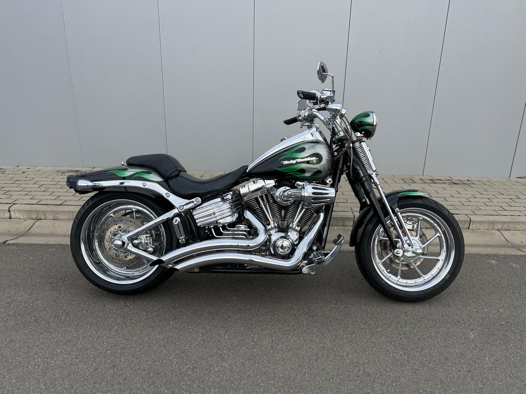 FXST  SPRINGER CVO - Screalin Eagel 107 -, Entreprise, Plus de 35 kW, Chopper, 2 cylindres