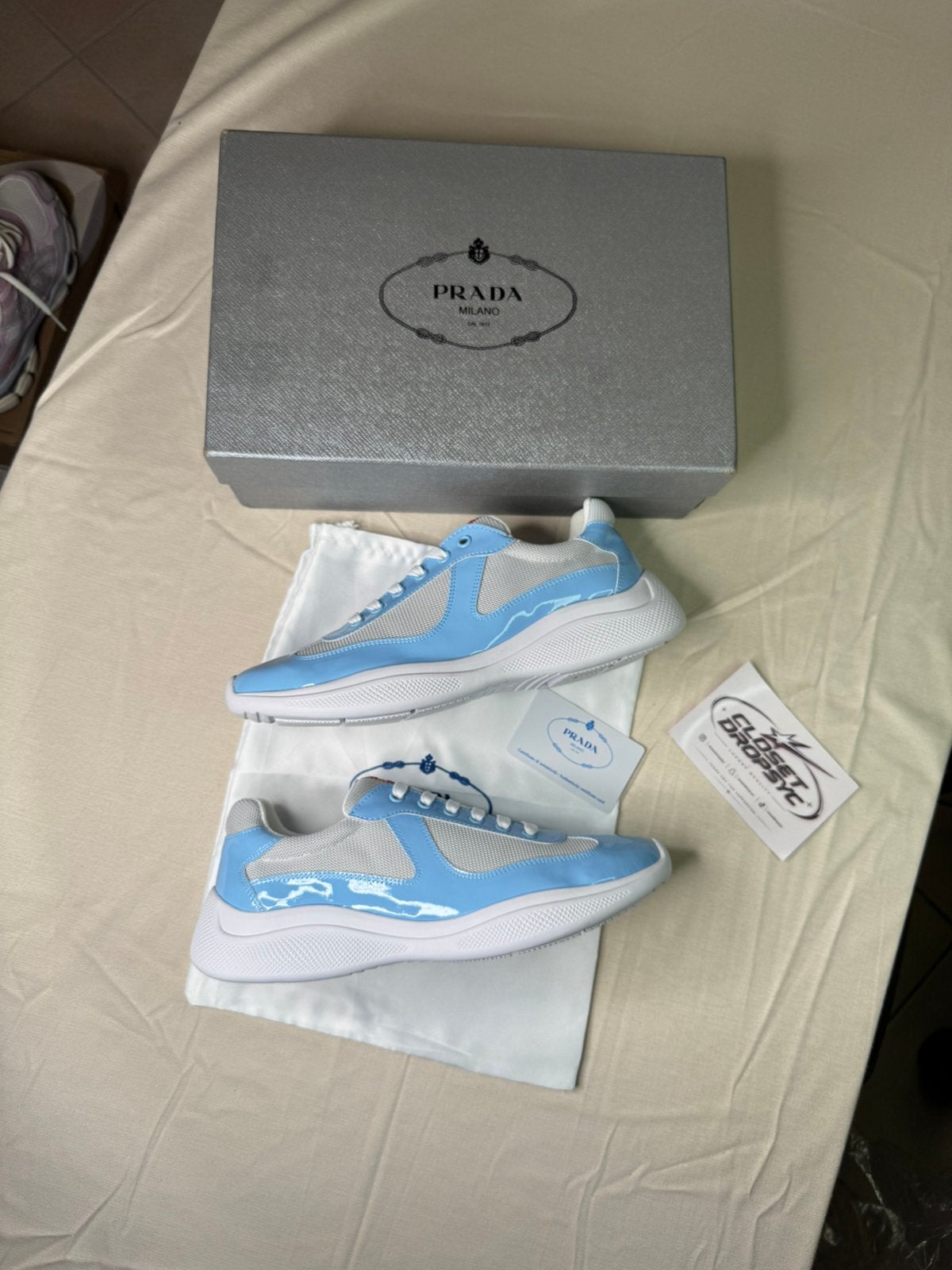 Coupes Prada Milano Prada, Vêtements | Hommes, Neuf, Enlèvement ou Envoi, Bleu, Baskets