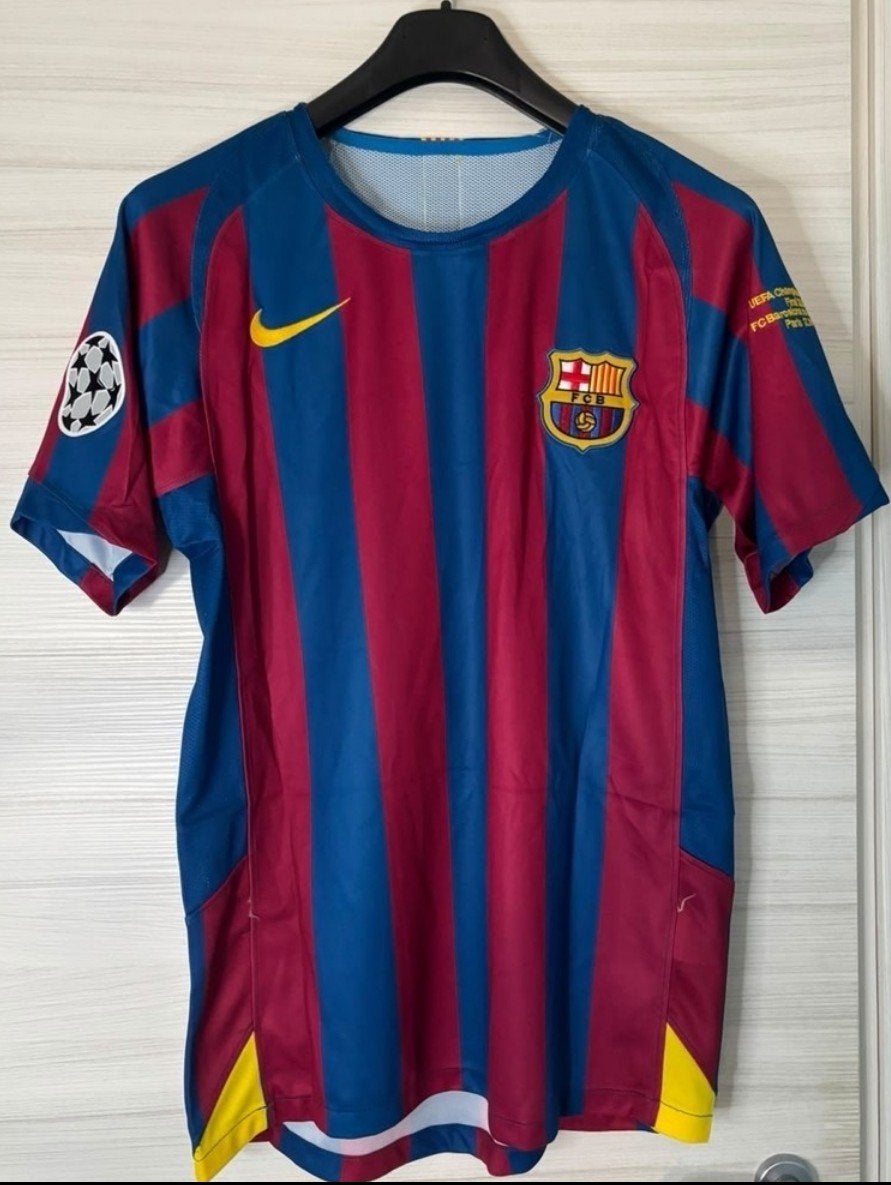 Barcelona Ronaldinho Thuisshirt Champions League Finale 2006, Verzenden