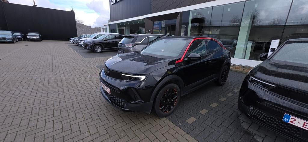 OPEL mokka 2023 
1.2 automaat
Benzene
67570, Auto's, Opel, Automaat, Bedrijf, Mokka, Te koop