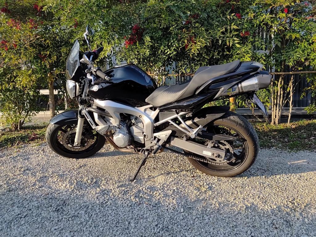 YAMAHA FZ6 N 2008, Sportuitlaat, 4 cilinders, Motorrijbewijs A, Gebruikt