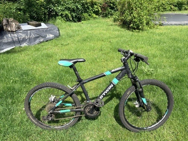 B-Twin mountainbike (kindermaat), Fietsen en Brommers, Gebruikt, Heren, Schijfrem, Ophalen