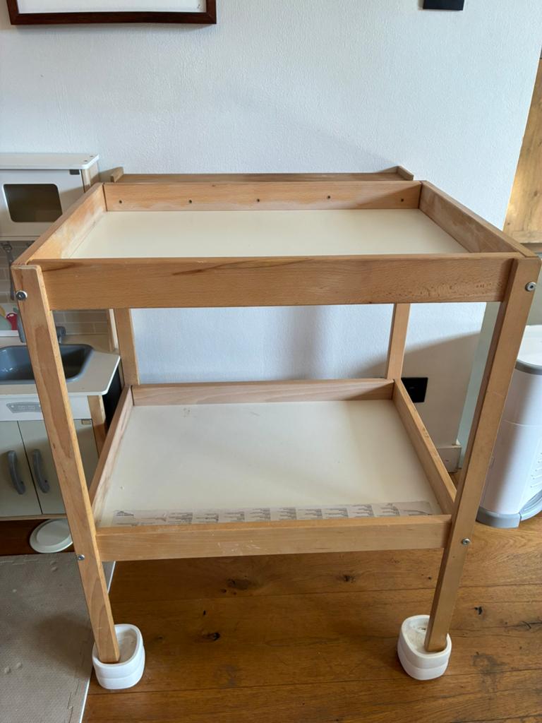Luiertafel verzorgingstafel ikea, Ophalen, Gebruikt
