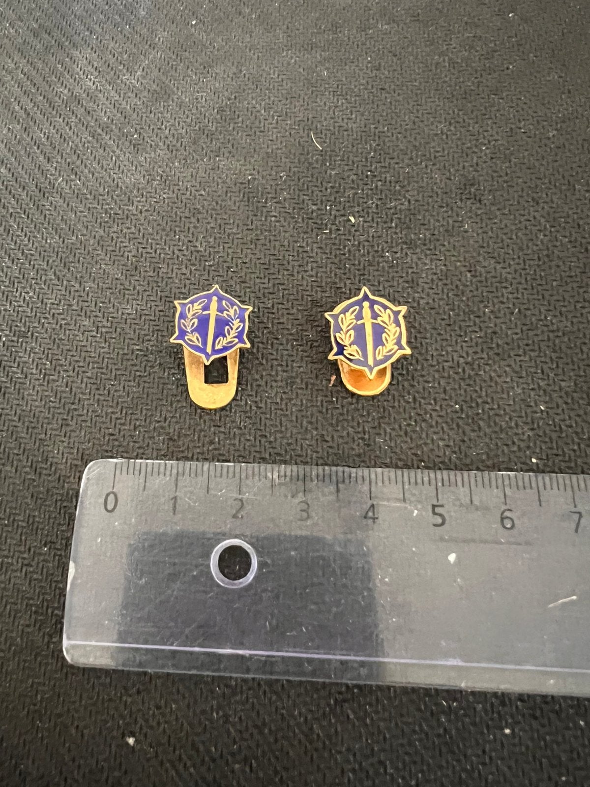 insigne voor Oorlogsinvaliden en Verminkten, Verzamelen, Ophalen of Verzenden