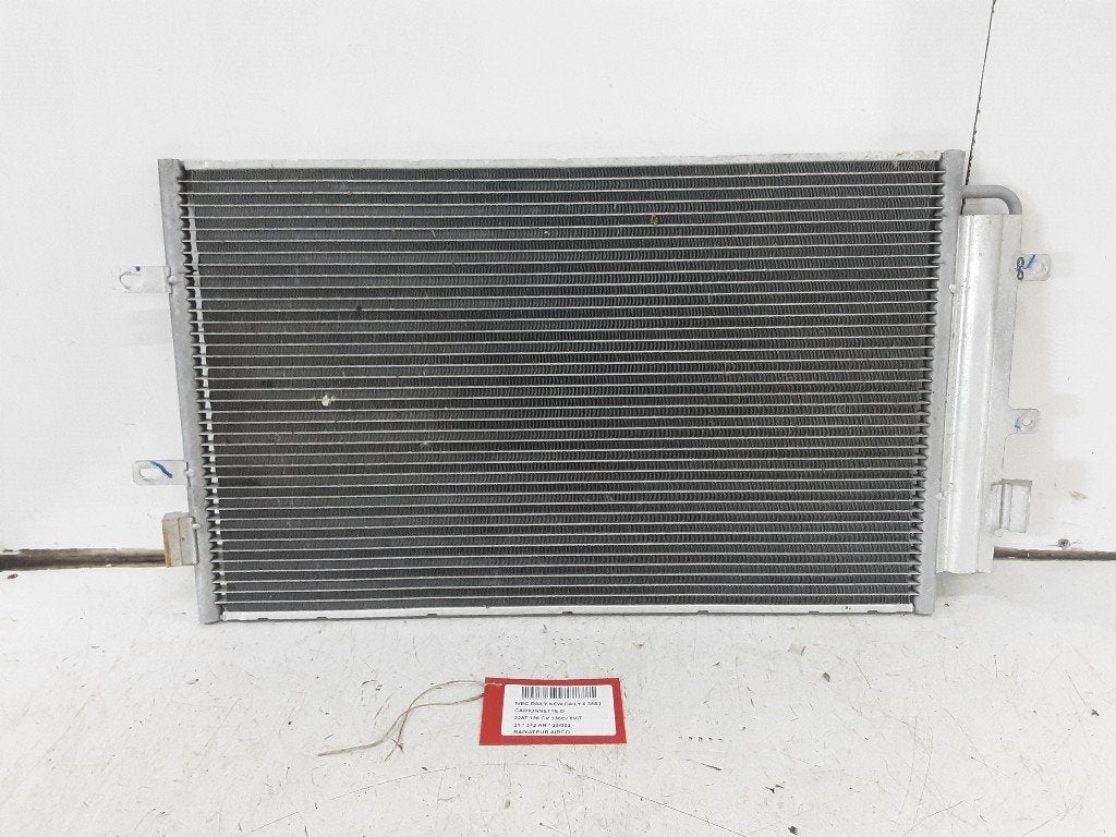 RADIATEUR CLIMATISATION Iveco New Daily VI (5801255825), IVECO Magirus AG, Utilisé, Info@iveco-sw.de, Nicolaus-Otto-Straße 27
89079  Ulm, DE
