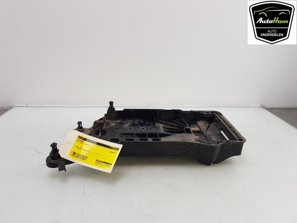 BAC A BATTERIE Volkswagen Polo VI (AW1) (|2Q0915331|), Utilisé, Volkswagen