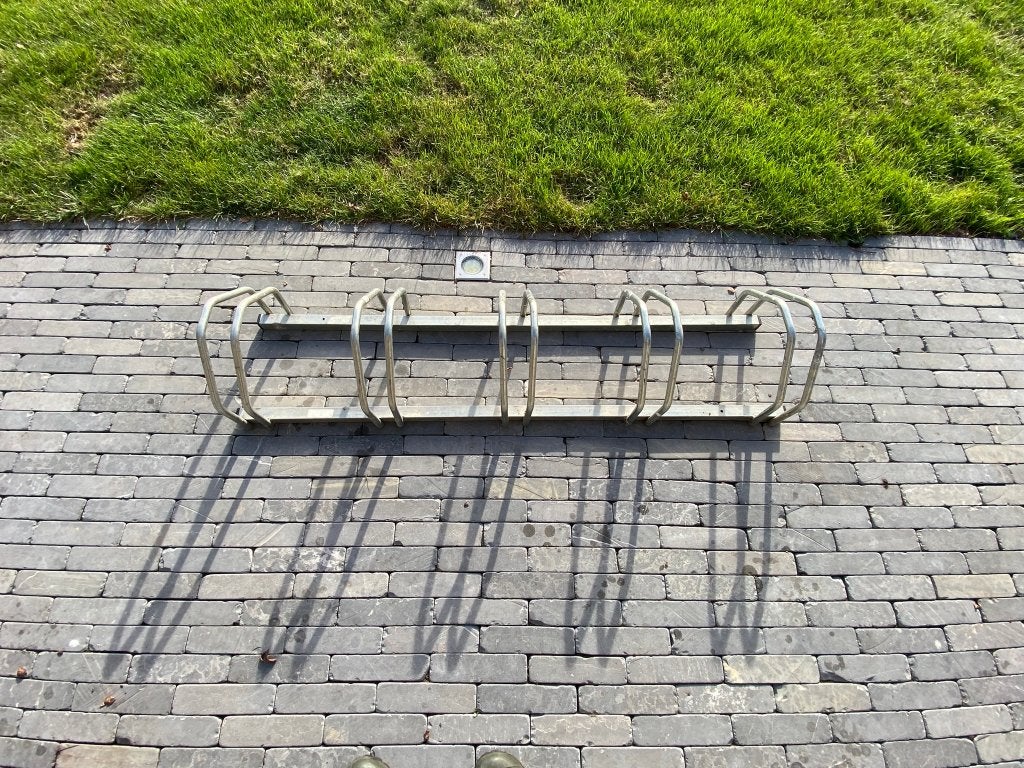 Fietsenrek 5 fietsen, Ophalen, Zo goed als nieuw
