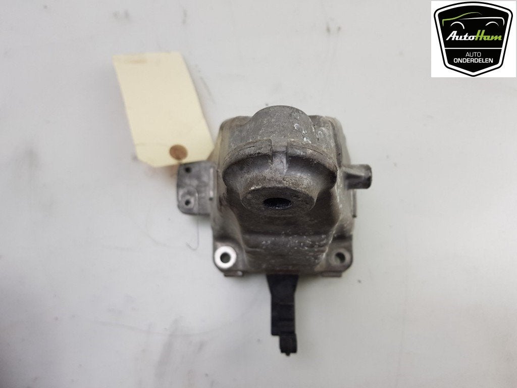 MONTAGE MOTEUR C (W205) (|A2742231004|A2742233204|), Utilisé, Mercedes-Benz
