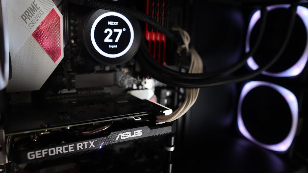 NZXT Kraken Z73 + LGA1700 Kit, Computers en Software, Computerkoelers, Gebruikt, Waterkoeling, Ophalen