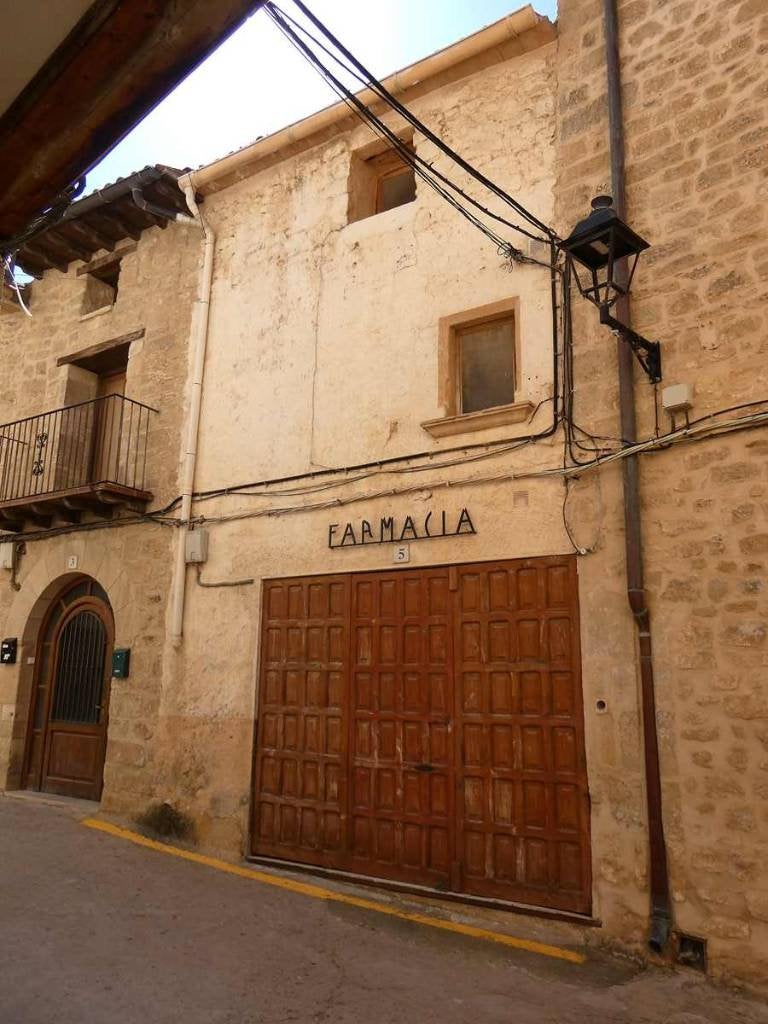 Maison mitoyenne à Cretas (Aragon, Espagne) - 1133, Immo, Étranger, Village, Maison d'habitation, 111 m², 4 pièces