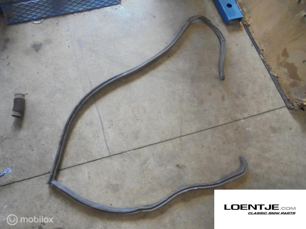 Deurrubber BMW 02 1502 1602 1802 2002, Auto-onderdelen, Gebruikt, Ophalen of Verzenden, BMW, BMW