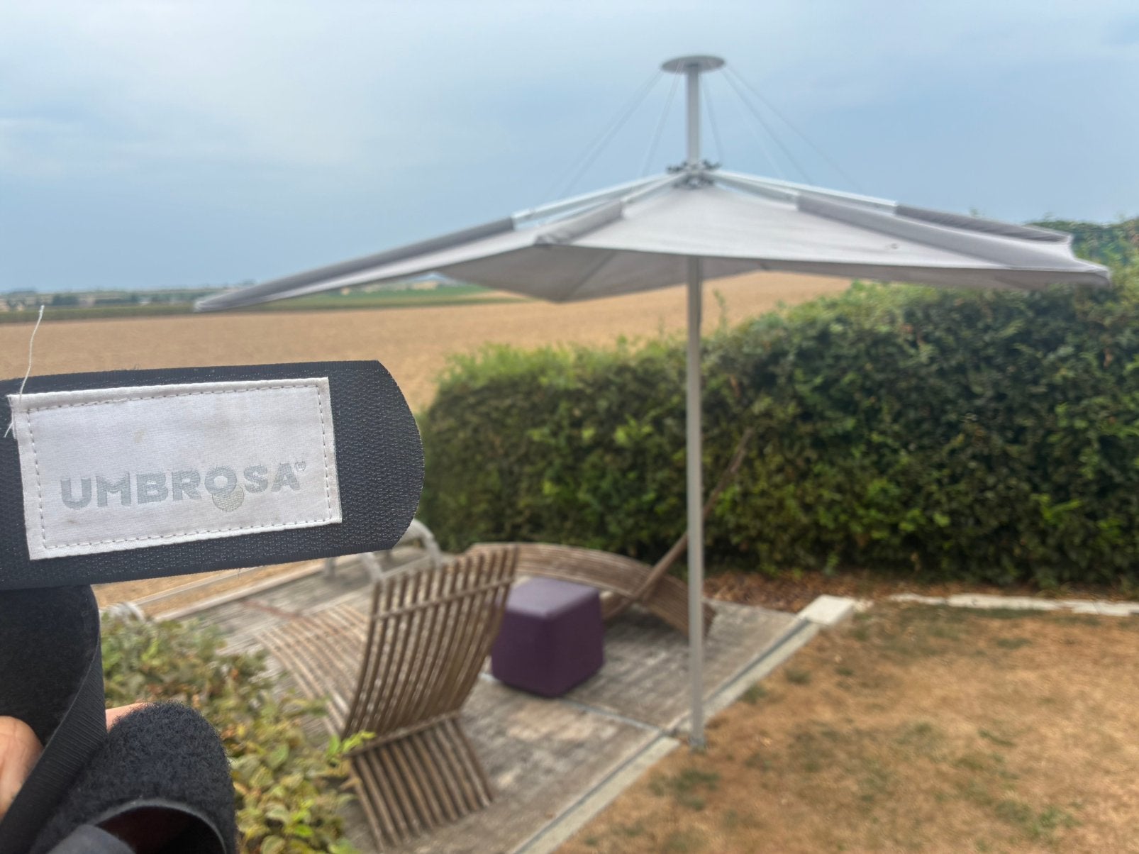 UMBROSA - stormvaste design parasol, Tuin en Terras, Parasols, Ophalen, 2 tot 3 meter, Zo goed als nieuw, Waterdicht