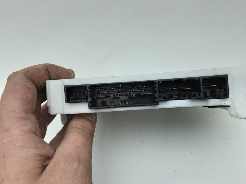COMPUTER BODY CONTROL Suzuki Ignis (MF) (|21111A93D|), Gebruikt, Suzuki
