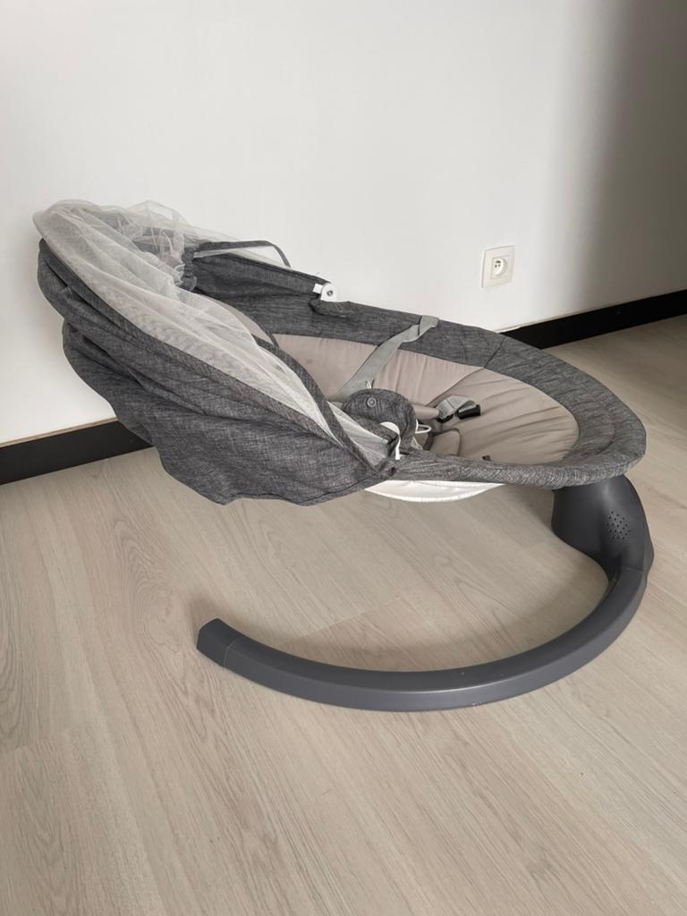 Tryco electrische wipstoel hugg - swing zwart-grijs, Kinderen en Baby's, Wipstoeltjes, Wipstoel, Ophalen, Overige merken, Verstelbaar