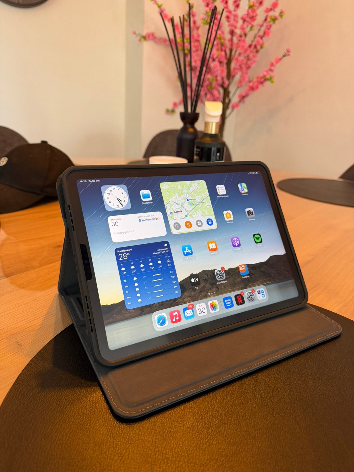 Ipad Air 5e generatie M1 64GB MET APPLE PENCIL, Computers en Software, Apple iPads, Ophalen, Zo goed als nieuw