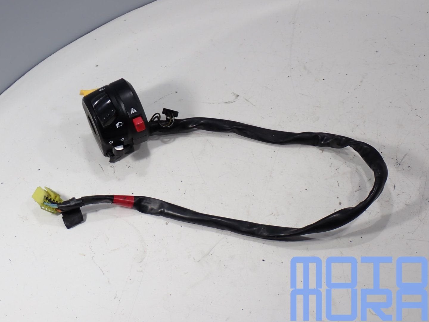 Stuurschakelaar links voor de Suzuki GSR 600 2006 - 2010 GSR, -, Utilisé, -, -