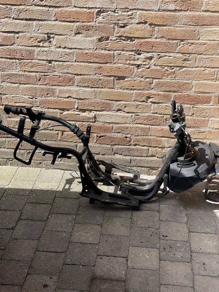 Kader booster spirit, Vélos & Vélomoteurs, Pièces de cyclomoteur | Général, Utilisé, Enlèvement