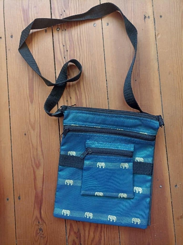 Sacoche bleu, Handtassen en Accessoires, Ophalen, Zo goed als nieuw, Blauw