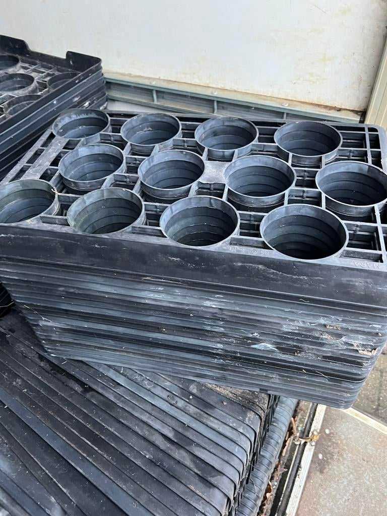 maratrays trays voor 12 bloempotten, Tuin en Terras, Kunststof, 40 cm of meer, Ophalen of Verzenden, Zo goed als nieuw