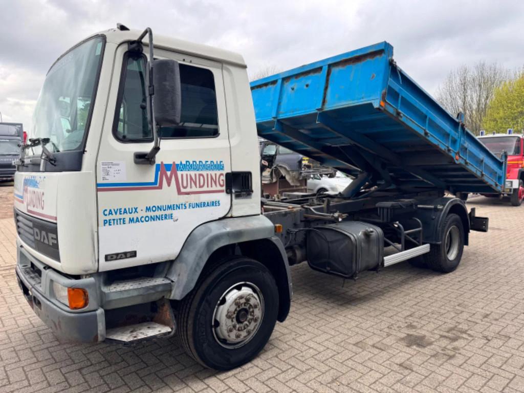 DAF 55 *55-230-FULL STEEL SUSPENSION* (bj 1998), Achterwielaandrijving, 230 pk, 169 kW, Wit
