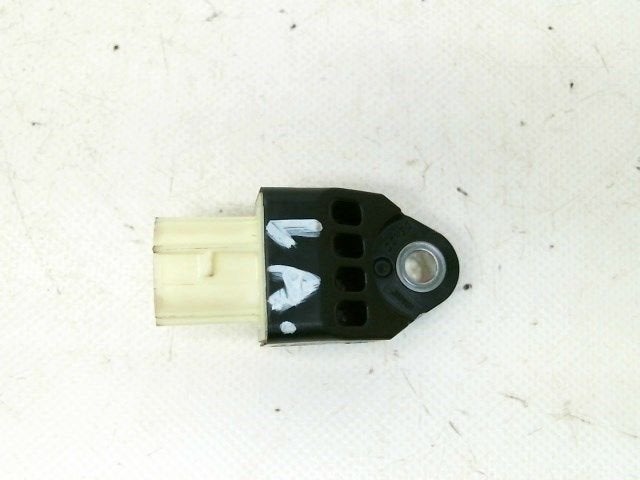 AIRBAG SENSOR Toyota Prius Plus (ZVW4) (|8983130020|), Gebruikt, Toyota