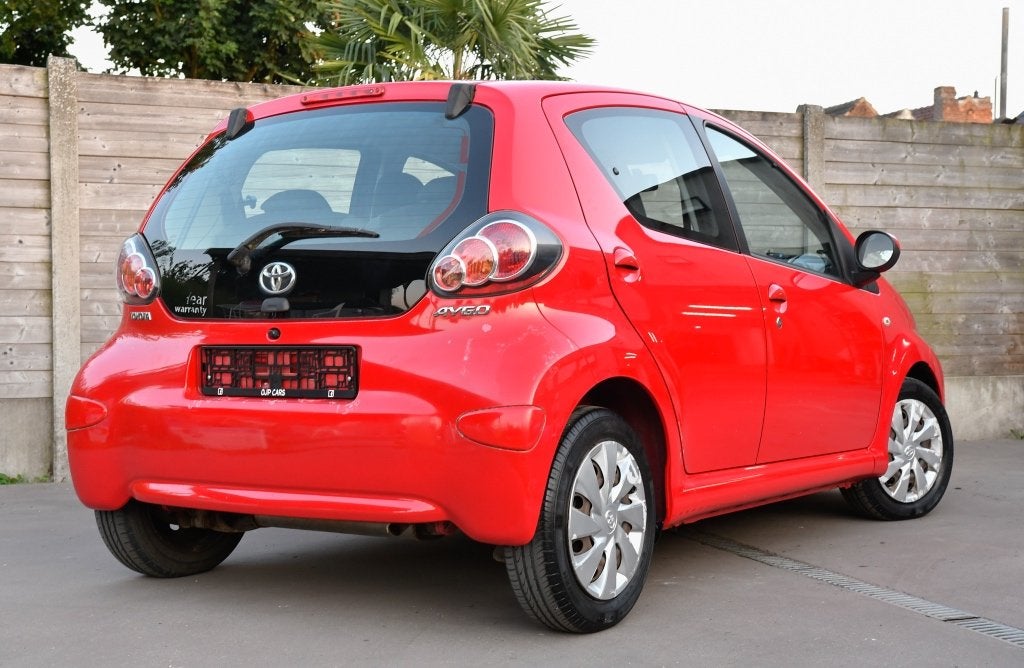 Toyota Aygo 1.0i *LED*, Autos, Rouge, Achat, Entreprise, Garantie prolongée