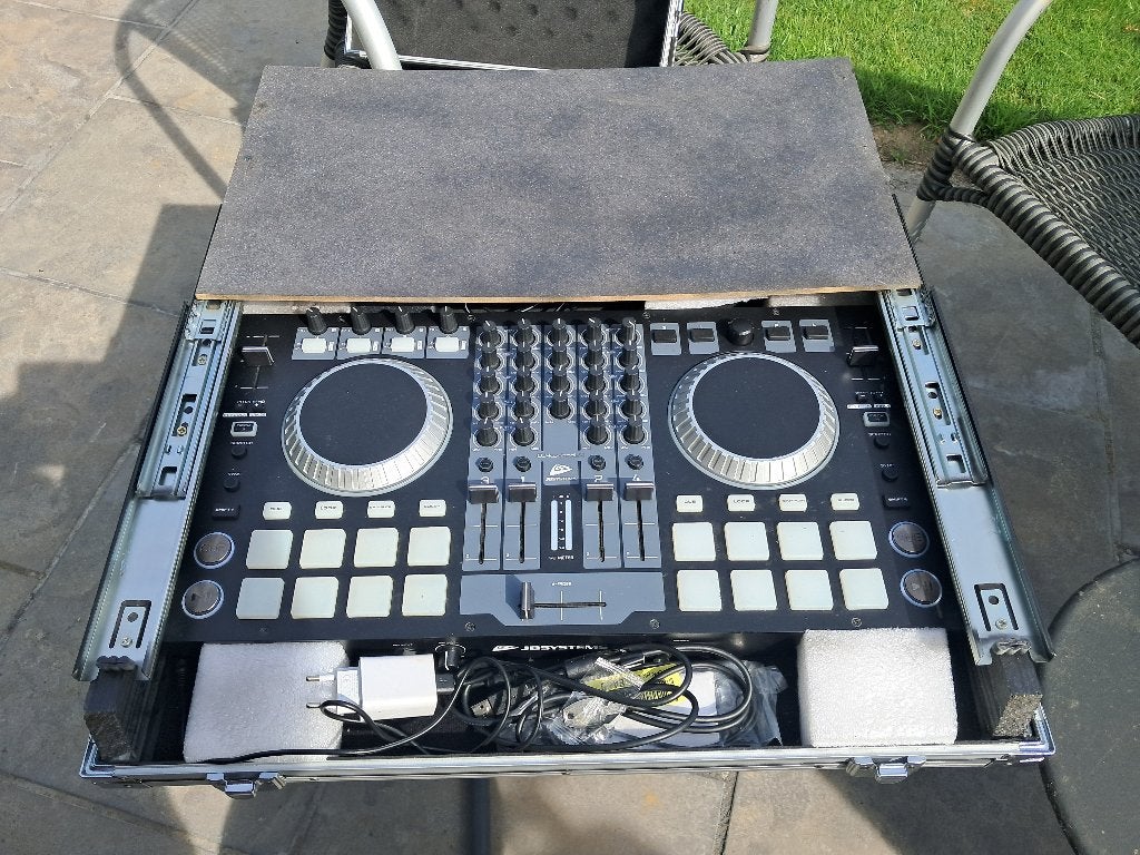 Dj mengpaneel controler met flightcase, Muziek en Instrumenten, Dj-sets en Draaitafels, Ophalen, Zo goed als nieuw