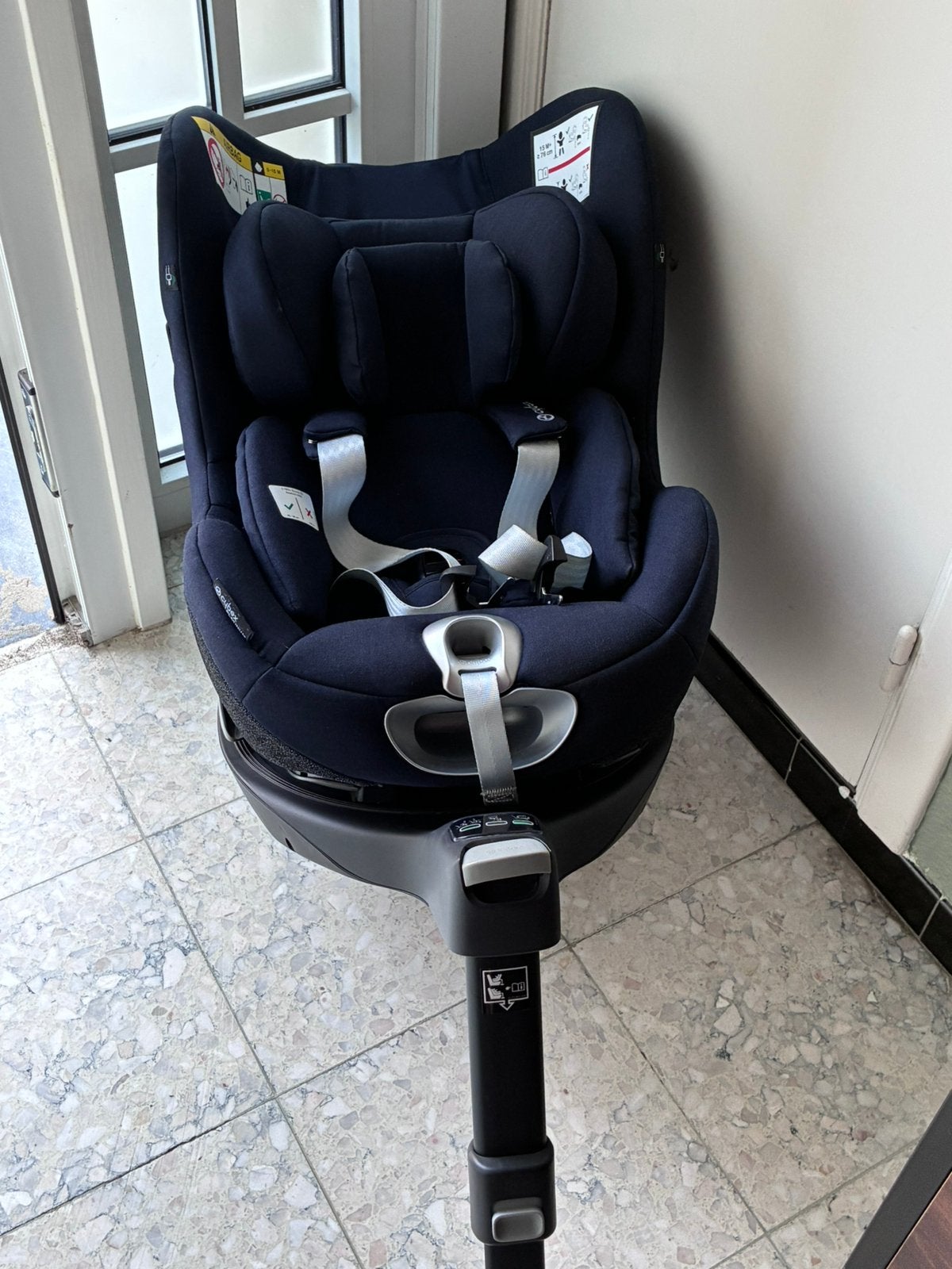 Sirona Z2 i-size donker blau + isofix, Kinderen en Baby's, Autostoeltjes, Ophalen, Zo goed als nieuw, Isofix