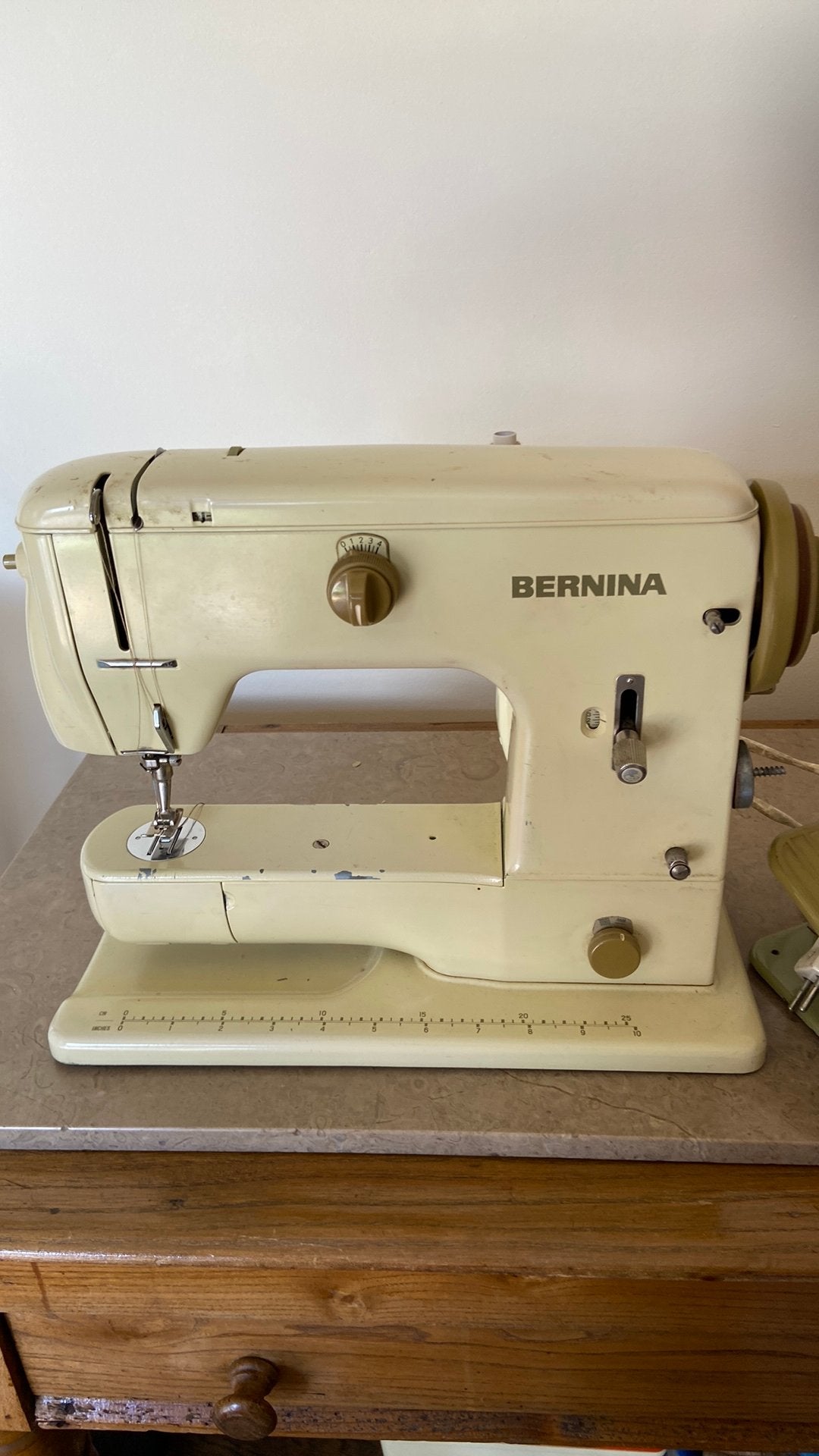 Ancienne machine a coudre Bernina, Enlèvement, Utilisé, Machine à coudre, Bernina