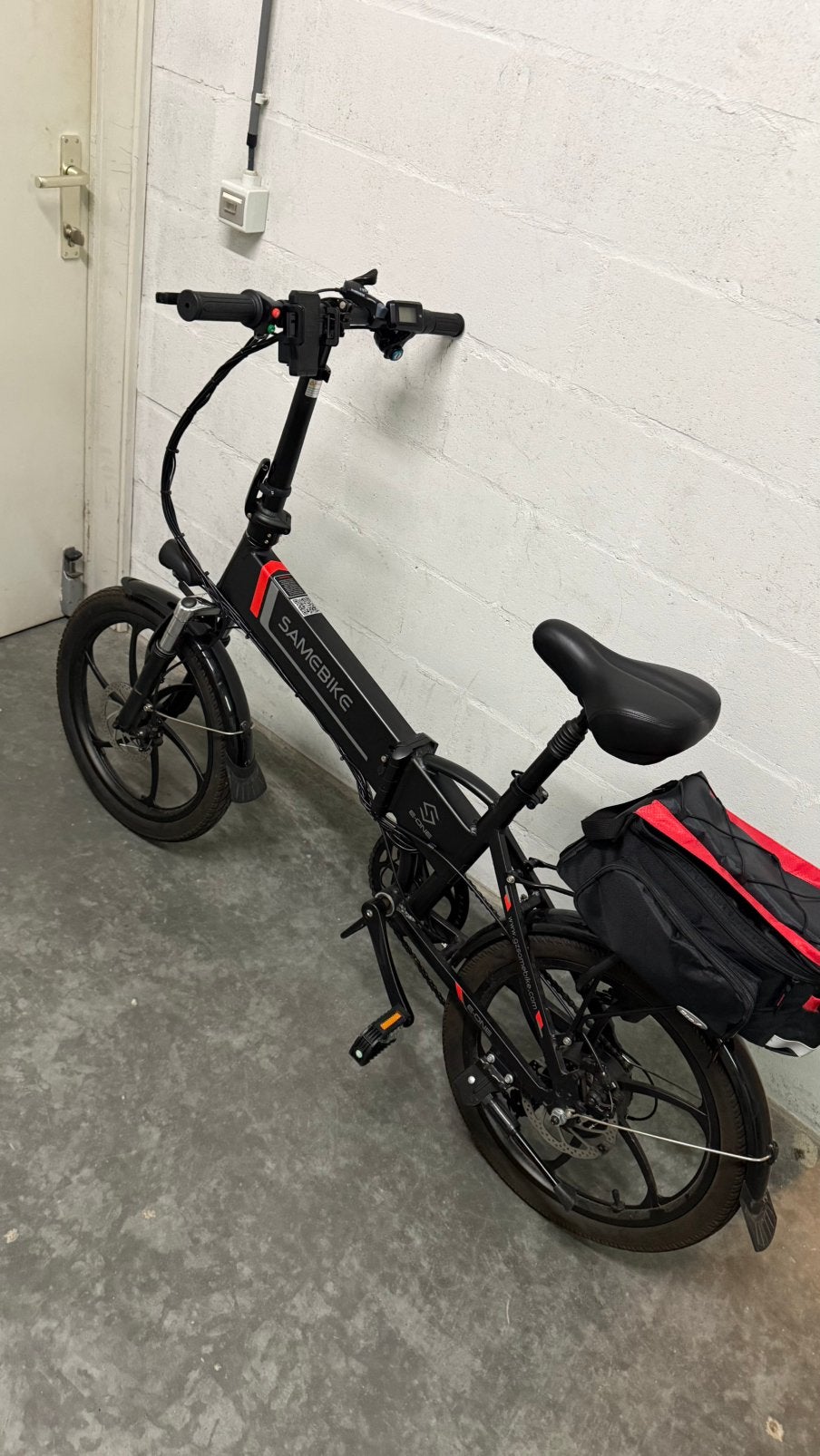 Vélo électrique, Enlèvement, Comme neuf