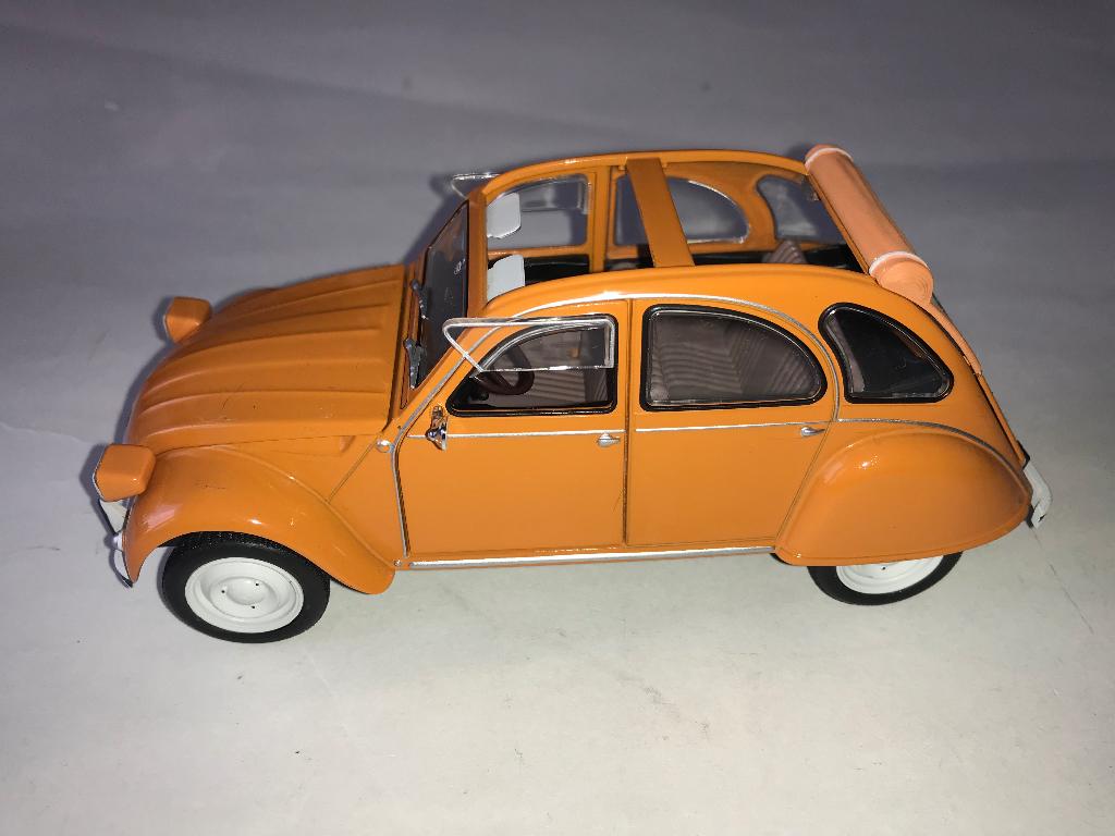 Metro Citroën 2CV4 1976 1:24, Ophalen of Verzenden, Zo goed als nieuw, Auto, Overige merken